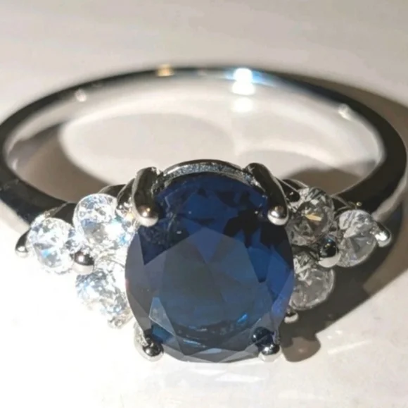 Womens 925 Dazzling 8ct Brilliant Cut Blue Gemstone Ring Sz 11